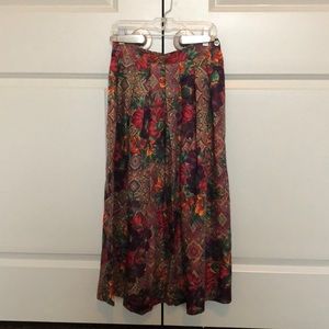 VNTG Susan Bristol petite floral pattern skirt